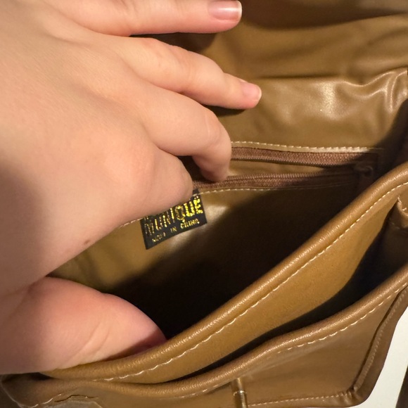 Monique Tan Faux Leather Shoulder Bag - Coach Station Bag Lookalike - Picture 10 of 10